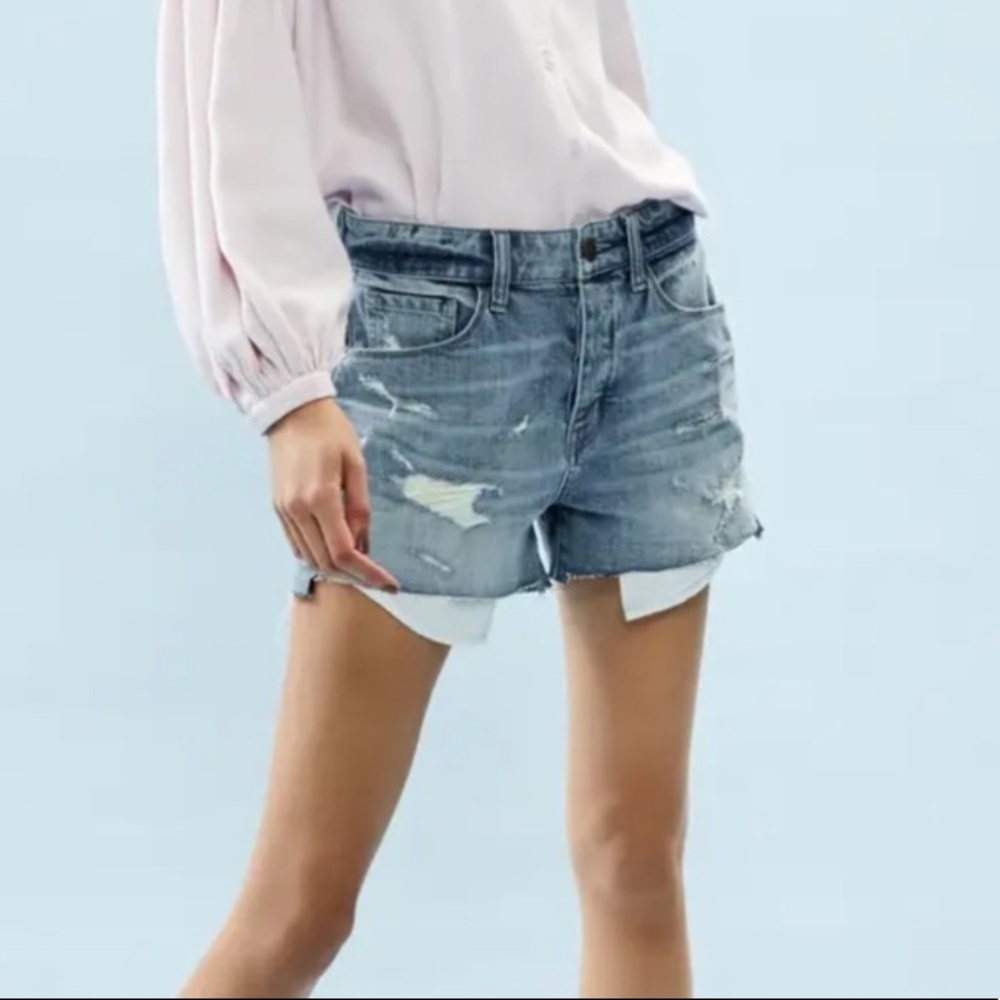 Treasure & Bond Foster Boyfriend High-Rise Jean Shorts